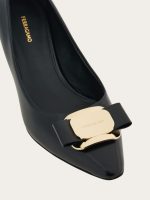 Ferragamo New Vara plate low heel pump - Image 2